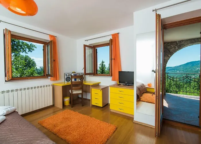 Marina Villa